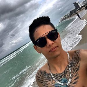 Meet your Posher, Luis